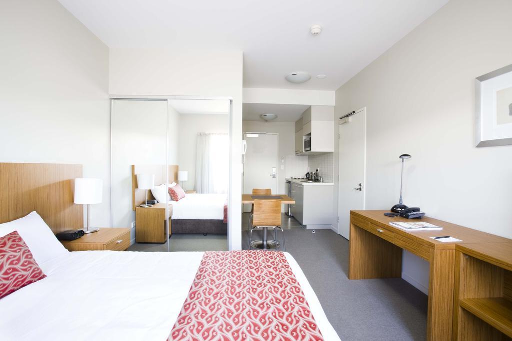 Gladstone Downtown Central Apartment Hotel Official Exteriör bild
