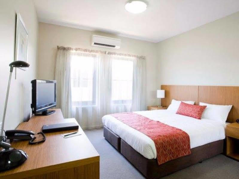 Gladstone Downtown Central Apartment Hotel Official Exteriör bild